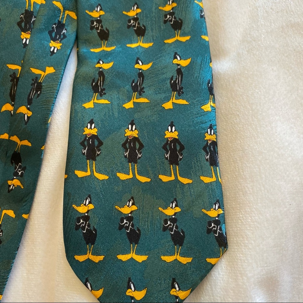Loonie Tunes Daffy Duck Vintage Men’s Dress Tie Made In The Uk Warner Brothers View 2